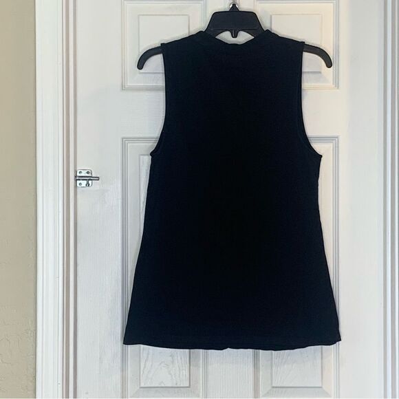 Torrid Black Sleeveless Top Keyhole Neck Opening Size 1X - Picture 2 of 10